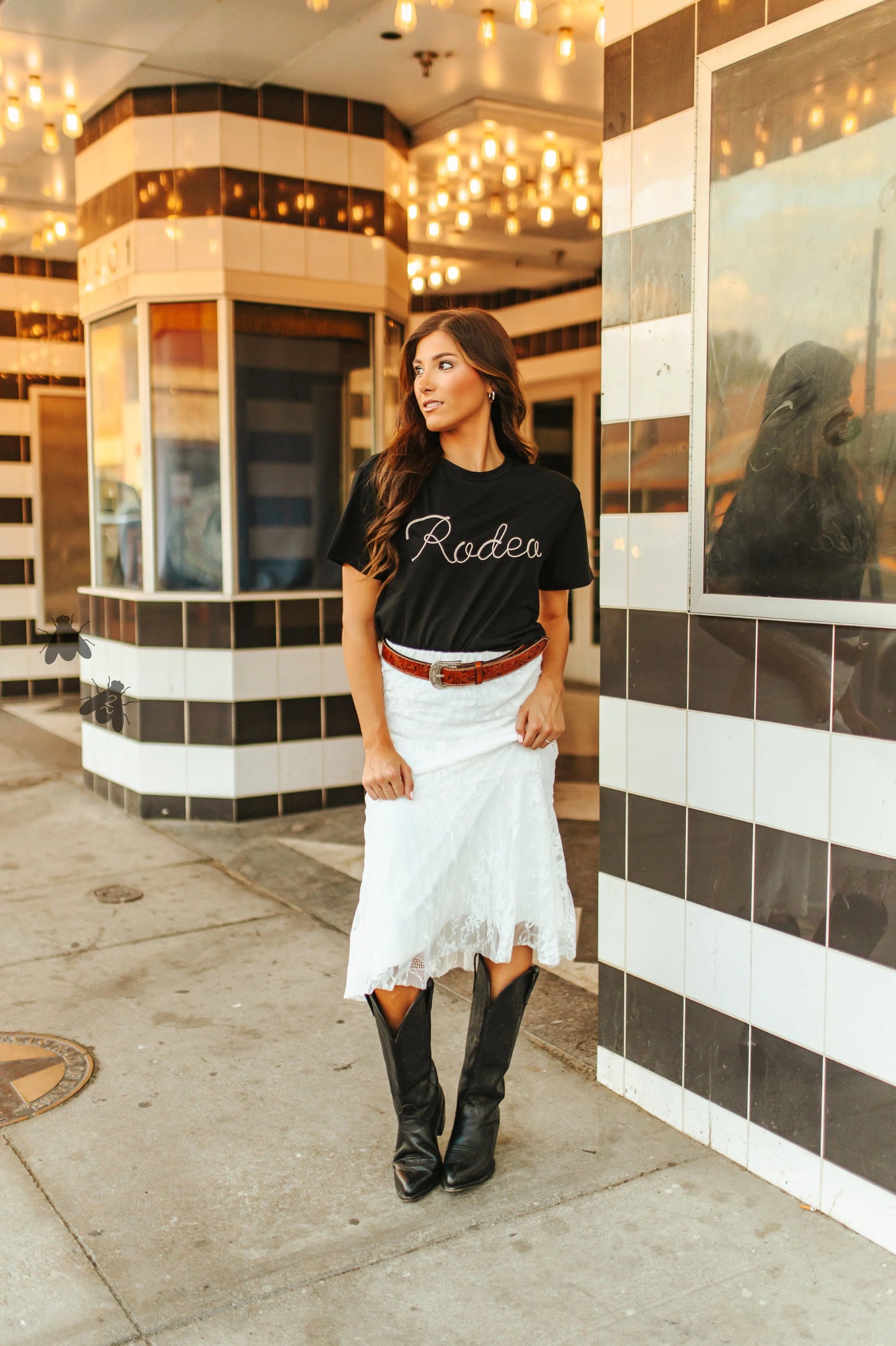SIZE SMALL Rodeo Rope Tee