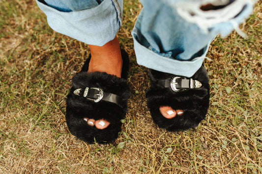 SIZE 5/6 Home Buckle Slippers *Midnight*