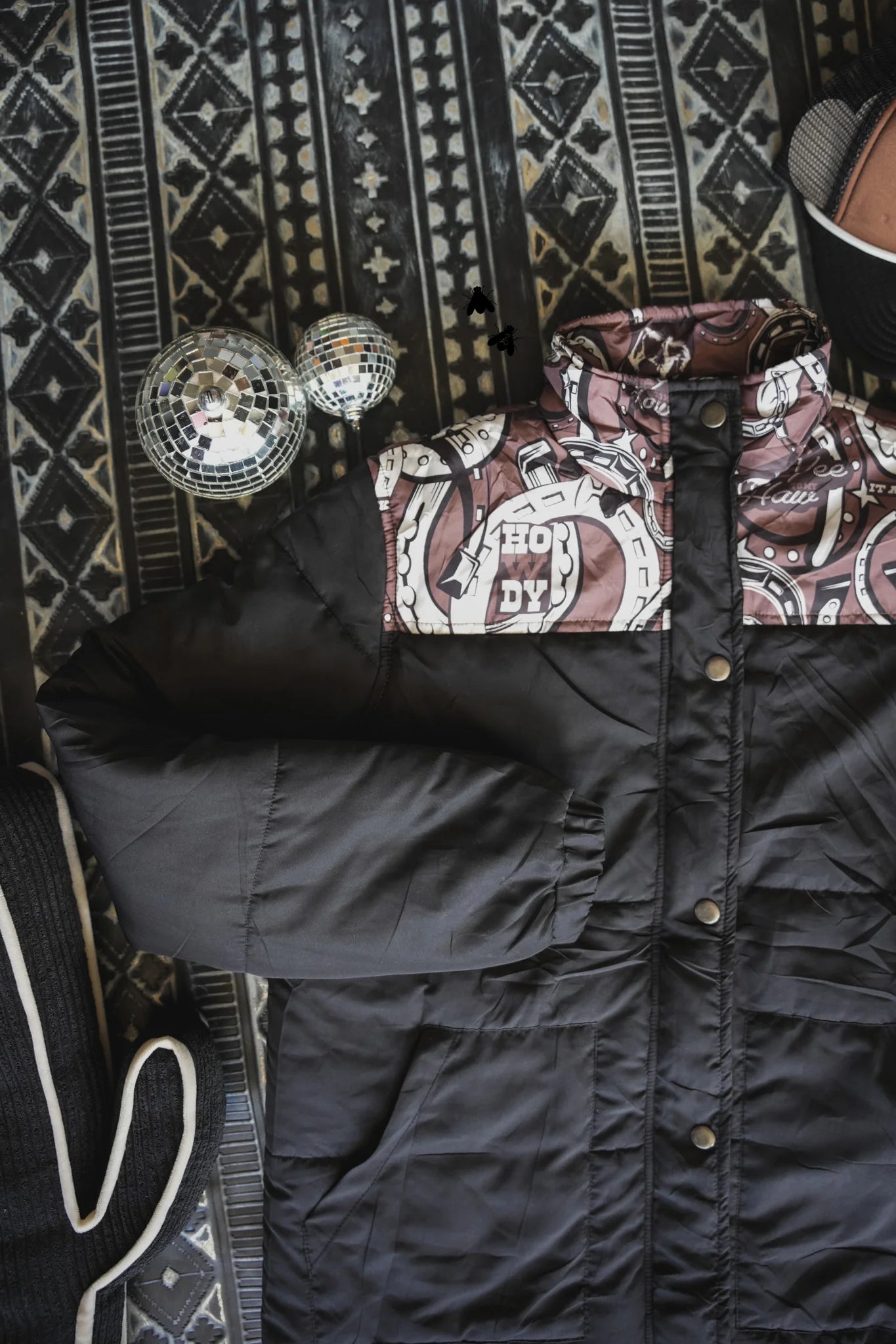 SIZE LARGE Left Lead Gallup Jacket