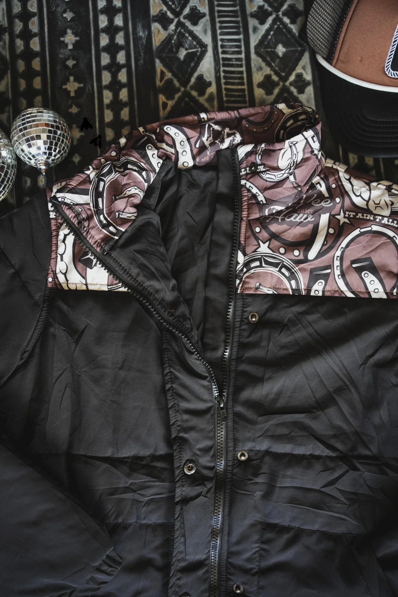 SIZE LARGE Left Lead Gallup Jacket