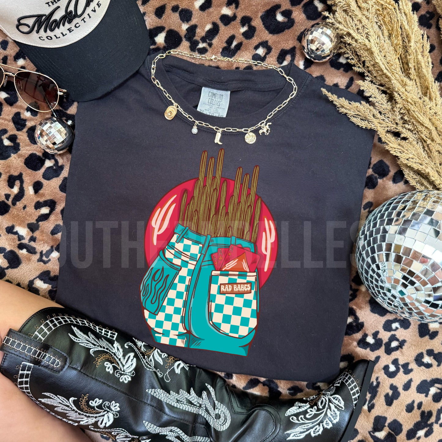 PREORDER Blue Jean Tee *3 Colors* (SHIPS TO ME: 20-24 BUSINESS DAYS AFTER 9/12)
