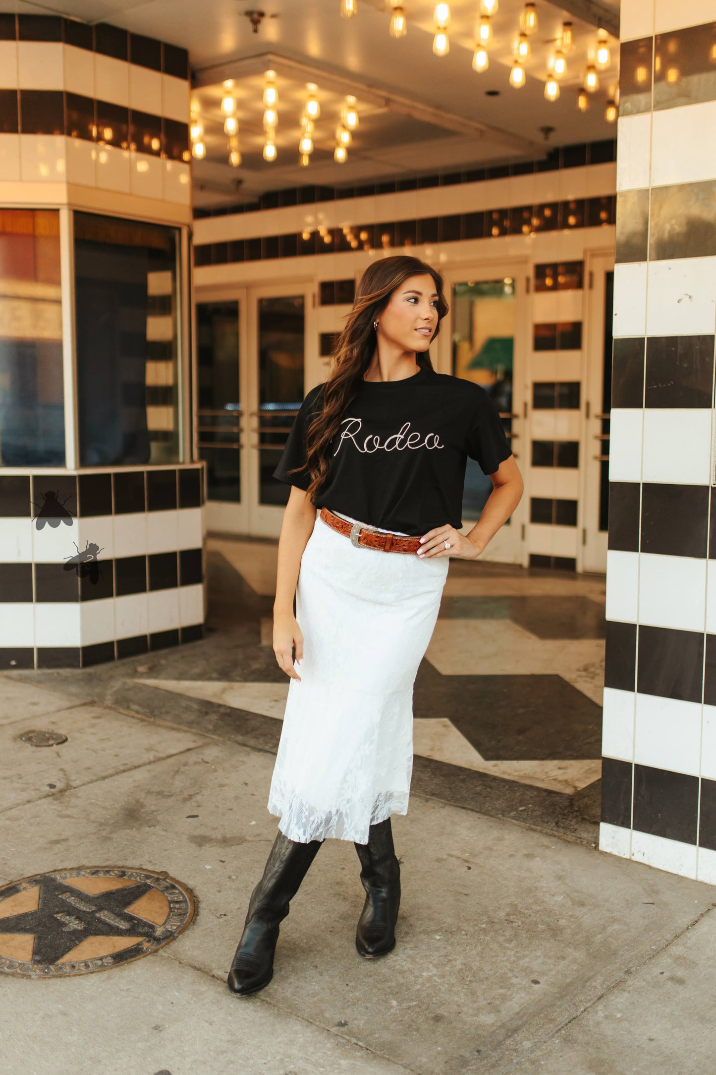 SIZE SMALL Rodeo Rope Tee