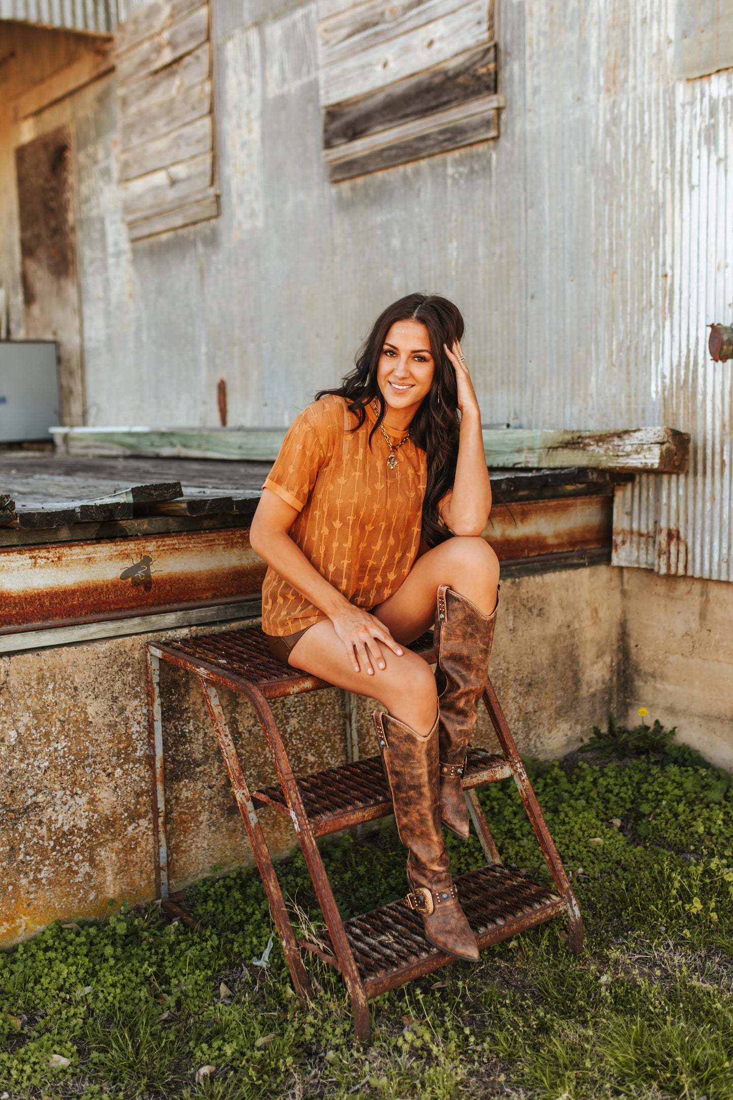 SIZE S/M Cowtown Cutesy Top *Saddle*
