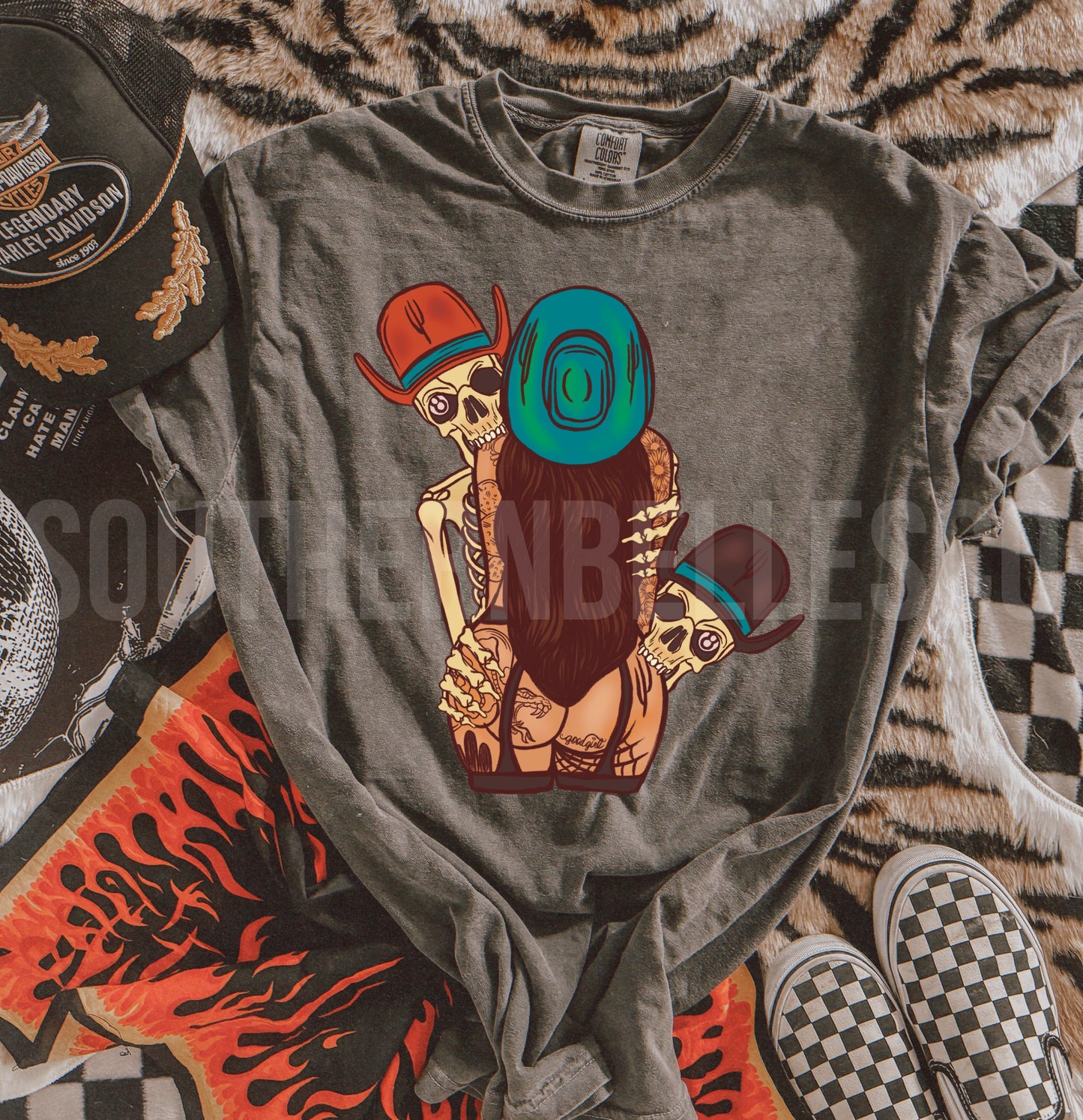 PREORDER Supreme Ruler Tee *2 Colors* (SHIPS TO ME: 20-24 BUSINESS DAYS AFTER 10/30)