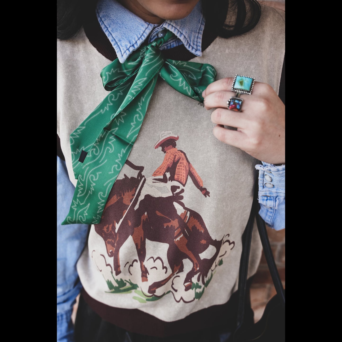 SIZE S/M Buck Yeah Vest