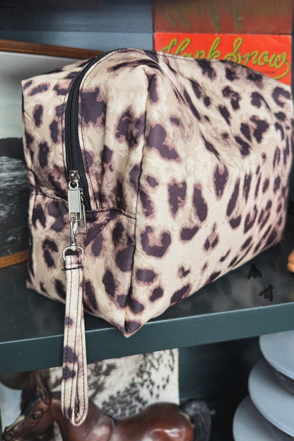 That Traveler Bag *Leopard*