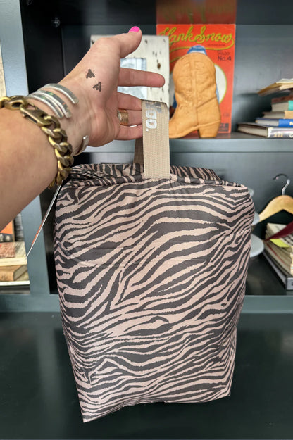 That Traveler Bag *Zebrahh*