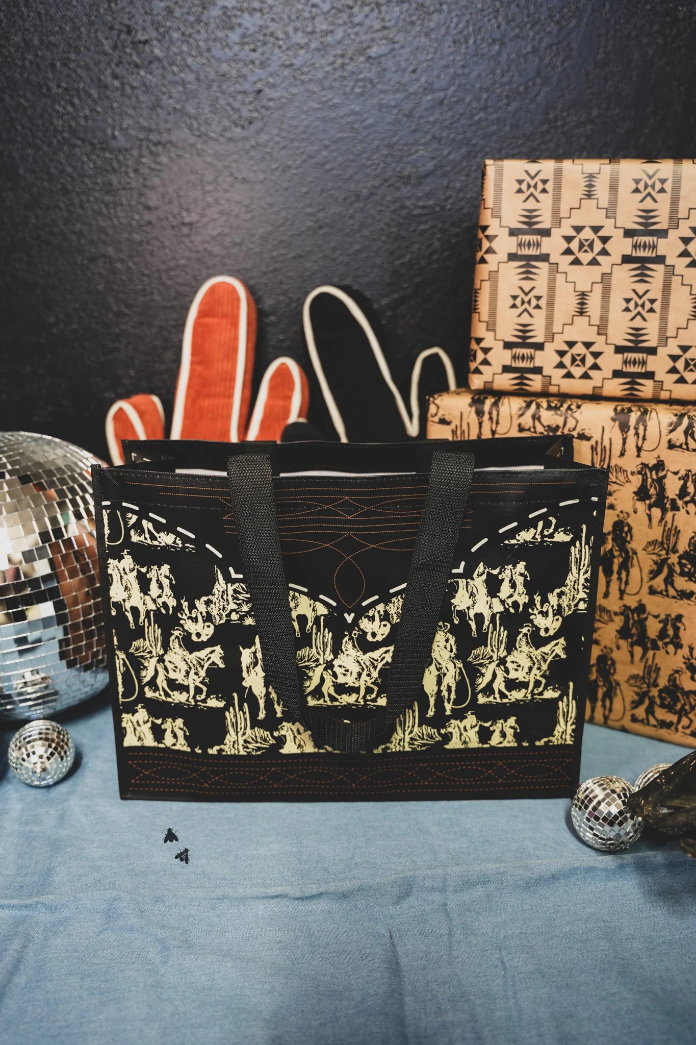 Tote-ally Western Tote