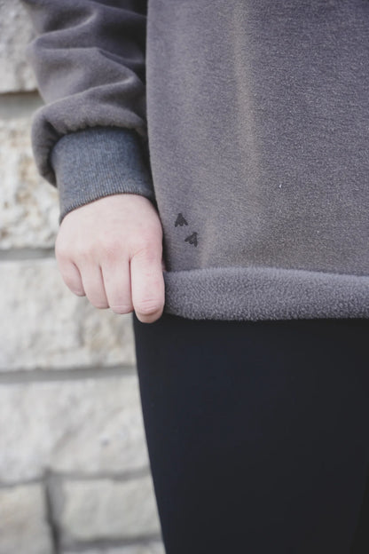 SIZE L/XL Double Take Pullover *Dust*