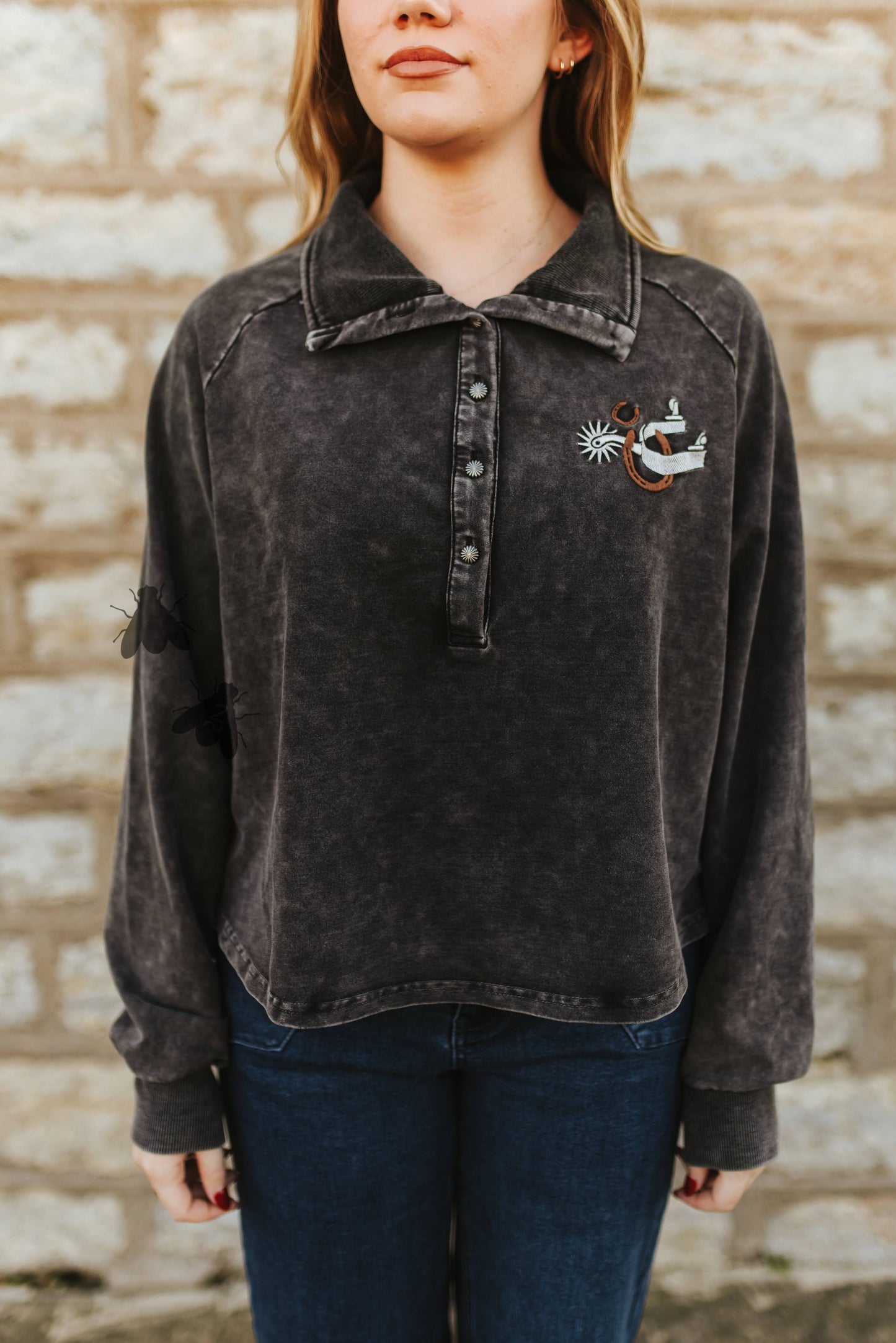 Rowel ‘Em Up Pullover *Charcoal*