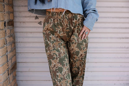 SIZE MEDIUM Off Tha Track Boxer Pants *Camo*