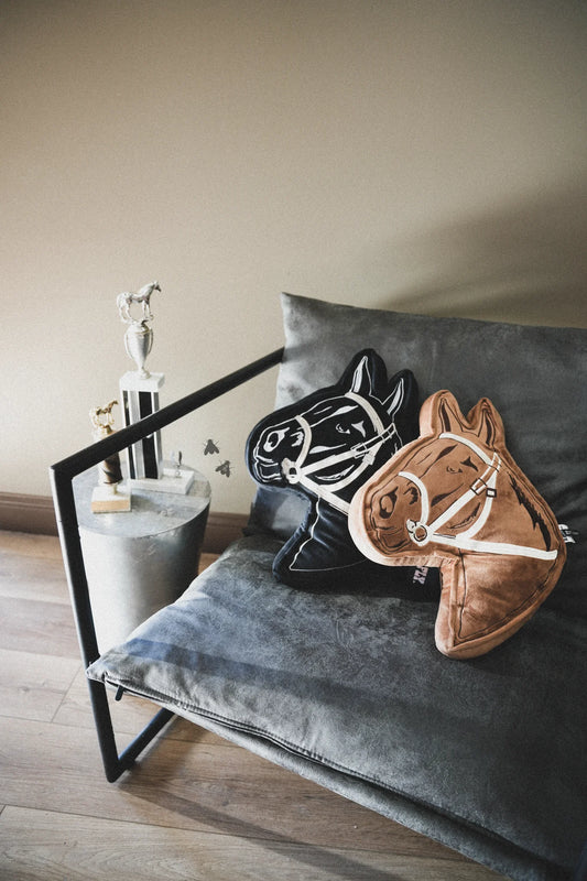 Show Pony Pillow *Bay Brown*