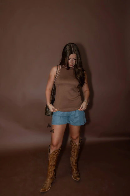 The Essentials Tank *Mocha*