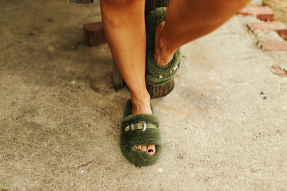 Home Buckle Slippers *Cacti*