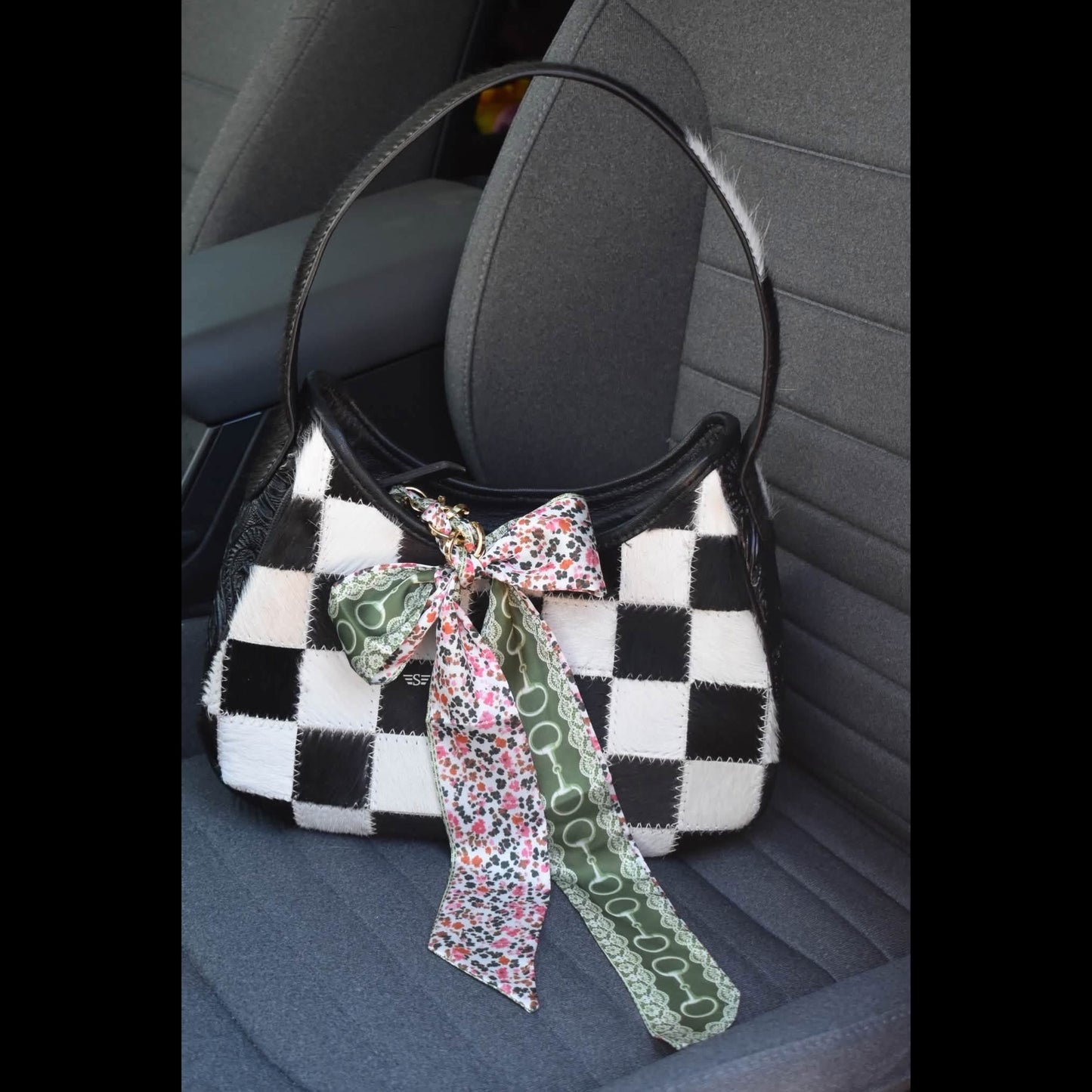 Snaffle Bit Twilly Bag Charm