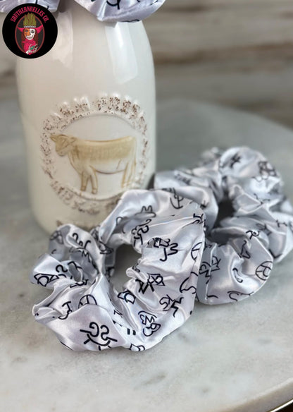White Brands Scrunchie