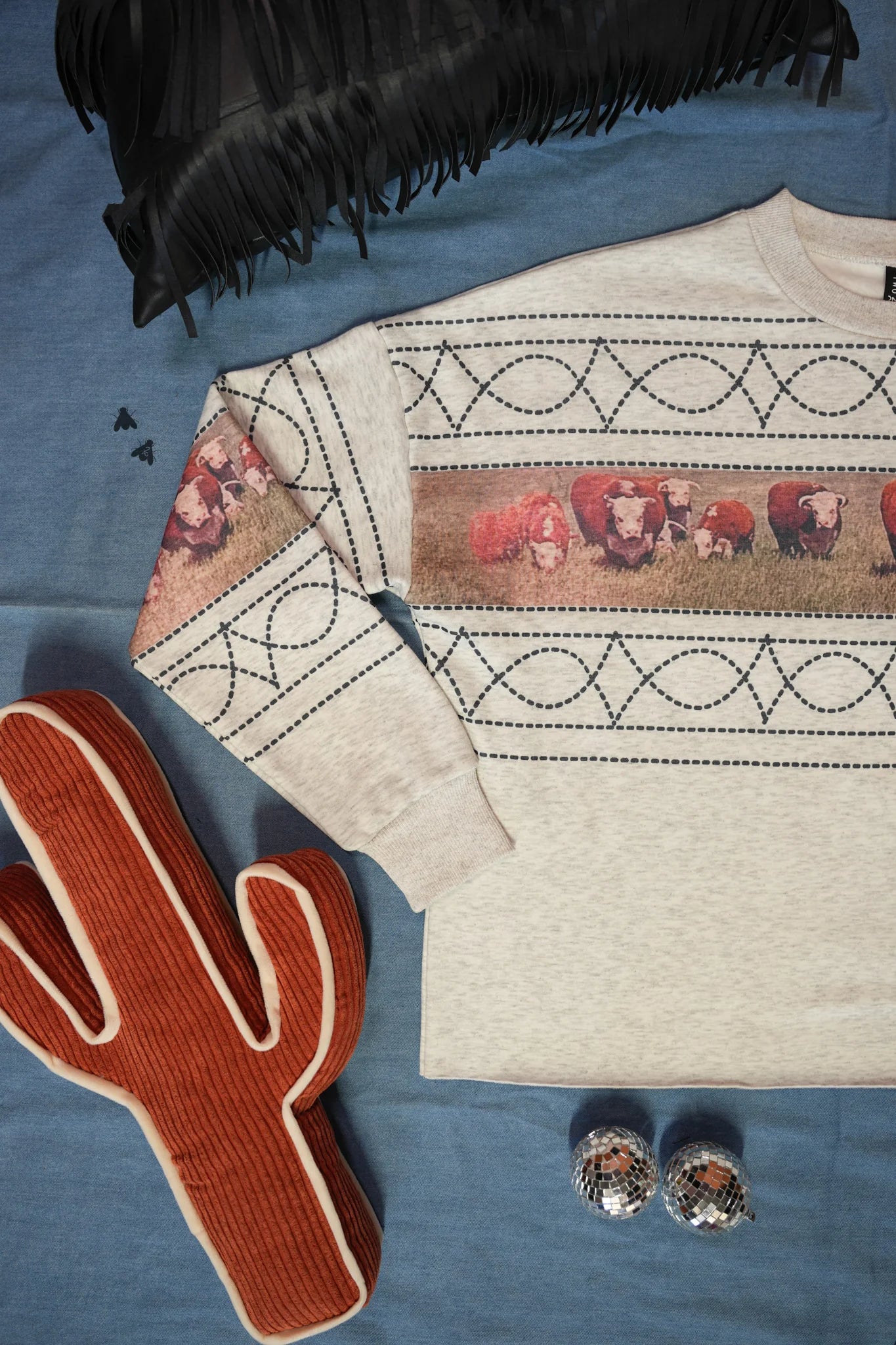 SIZE L/XL Howdy Hereford Crewneck