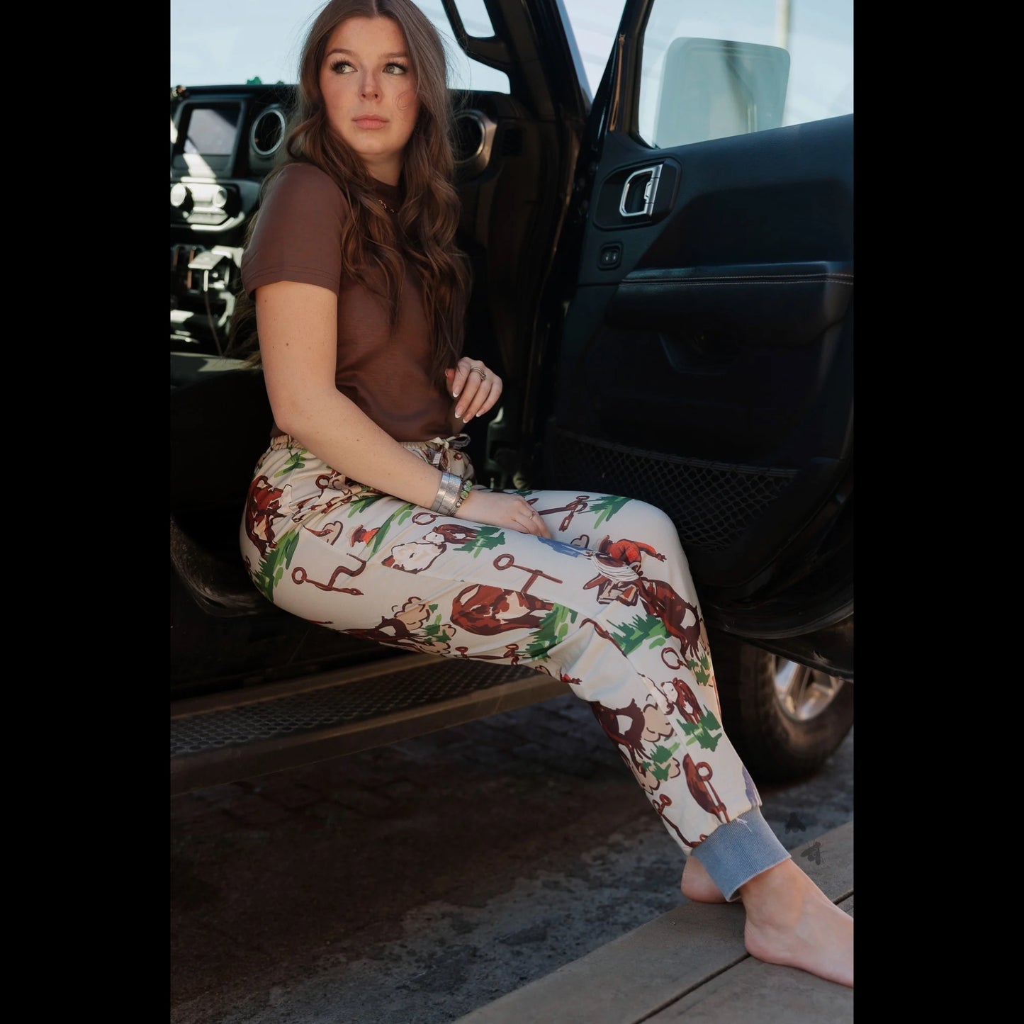 SIZE SMALL Vintage Ranch Joggers *Bark*