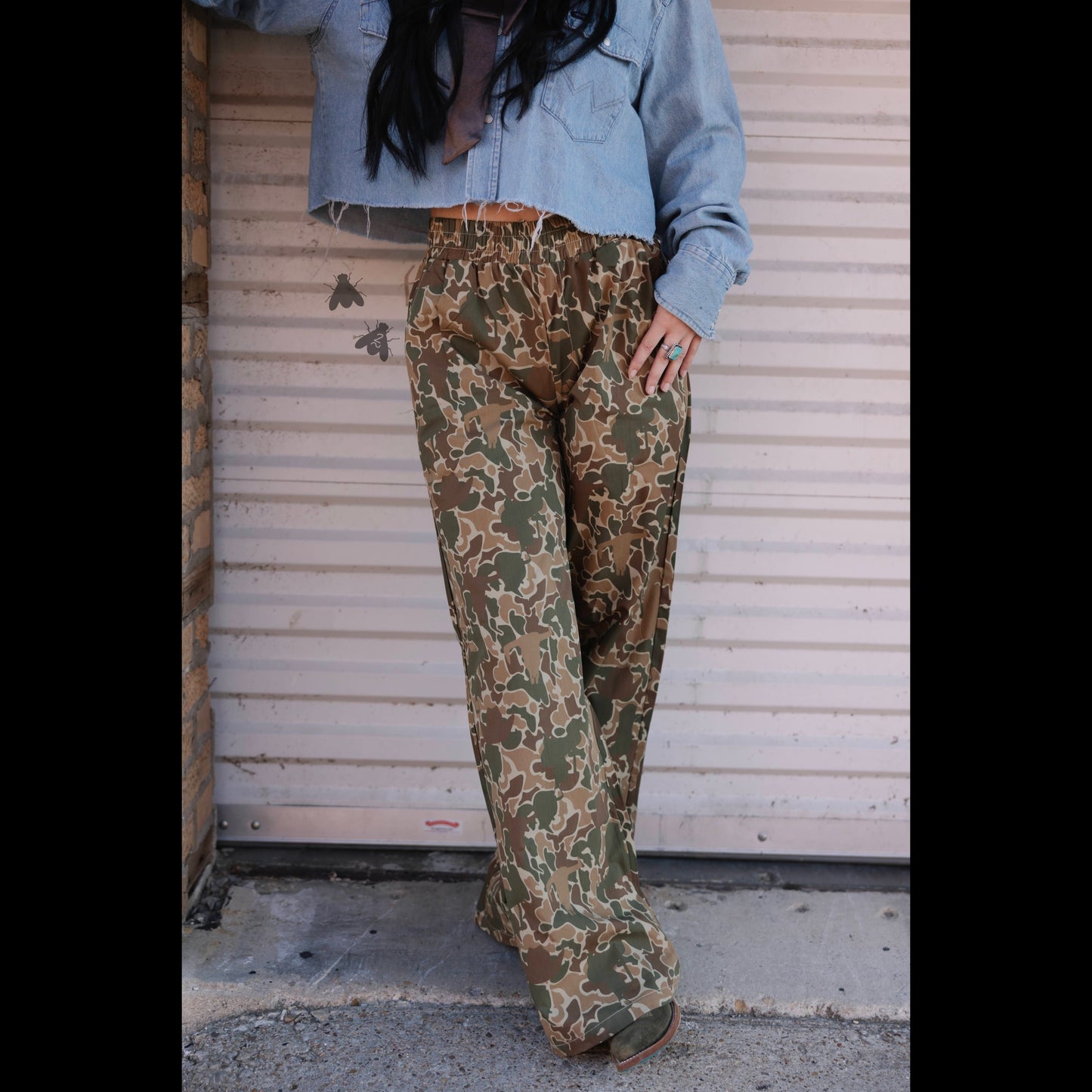 SIZE MEDIUM Off Tha Track Boxer Pants *Camo*